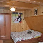 Gorolik U Kwietniow-centrum Bukowiny- Mozliwosc Wyzywienia * בוקוווינה טטז'אנסקה