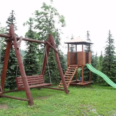 Gorolik U Kwietniow-centrum Bukowiny- Mozliwosc Wyzywienia Homestay szállás